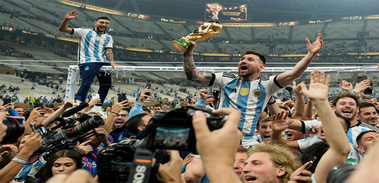 Messi plans to play on for Argentina after World Cup win