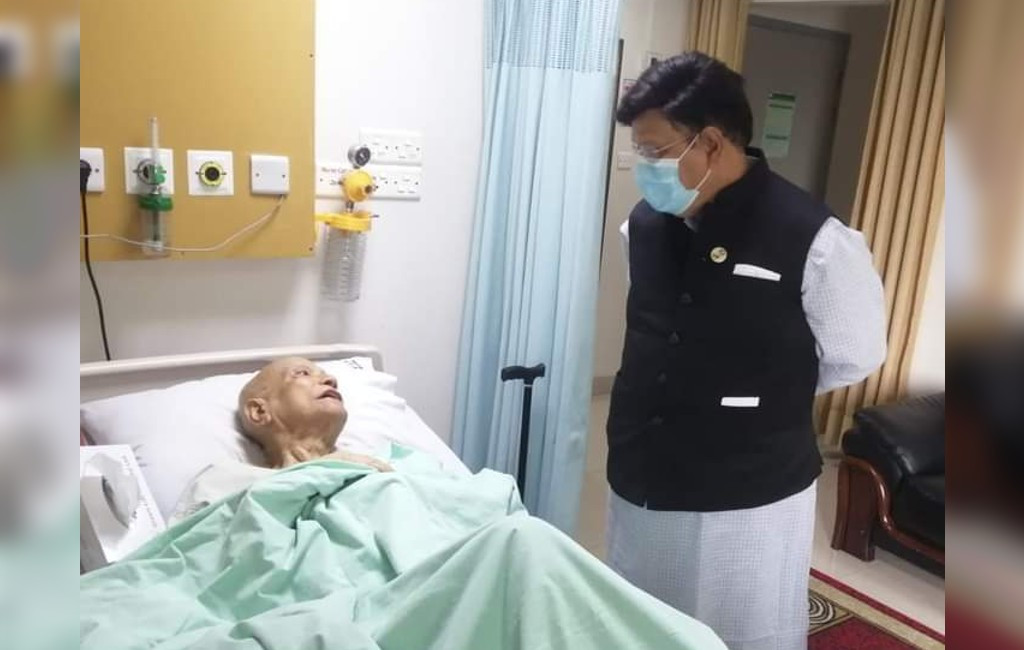 Former minister AMA Muhith’s health improving: Momen