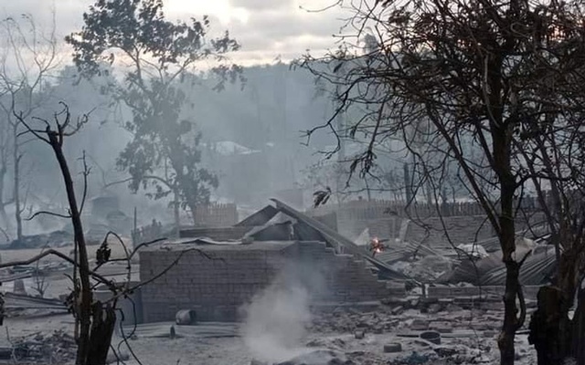 Troops burn villages in Myanmar heartland, seek to crush resistance