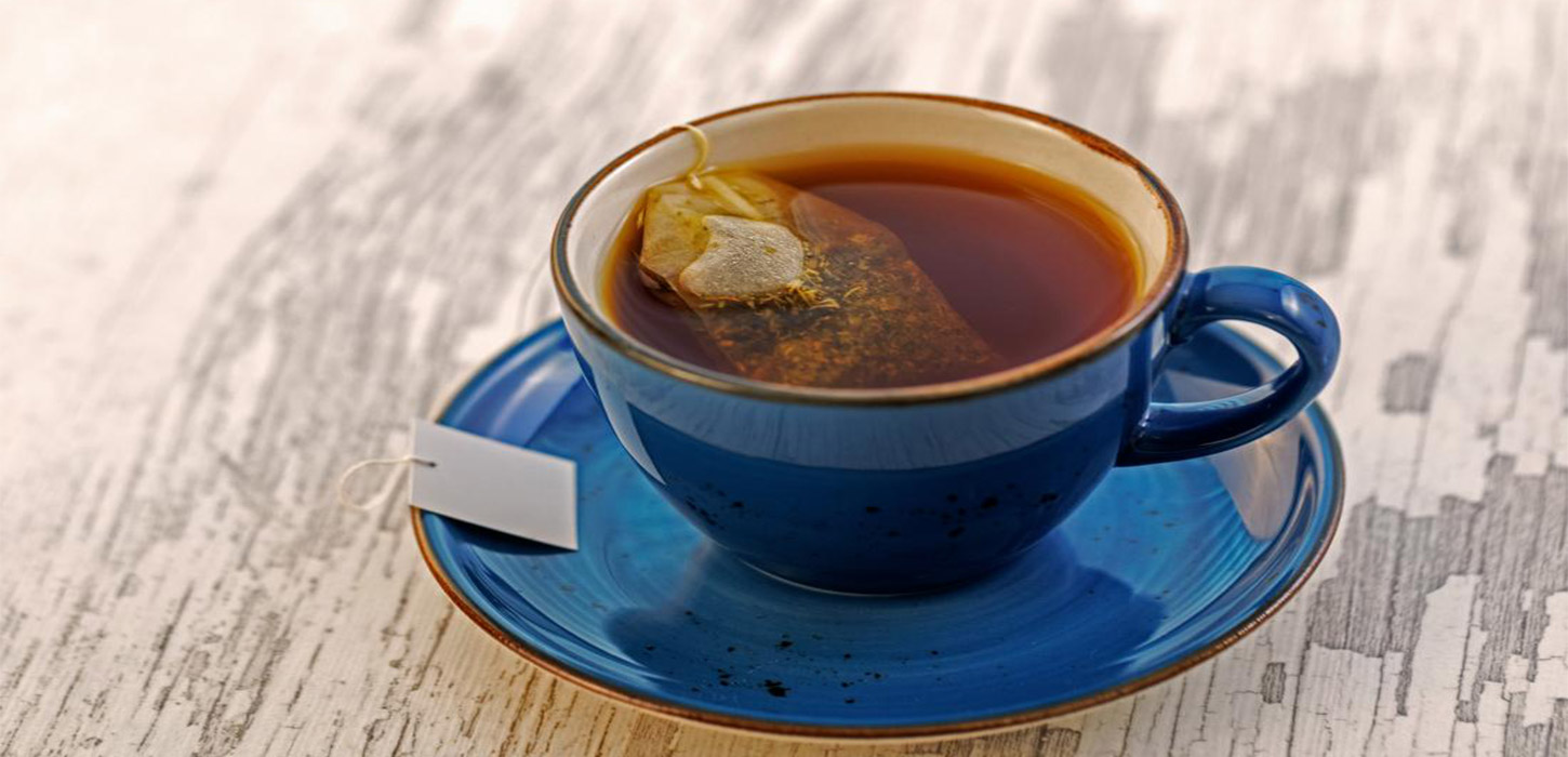 Tea drinkers enjoy possible health benefits, study suggests