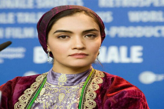 Iran film star Mitra Hajjar arrested