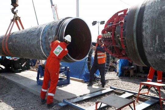 Germany halts pipeline as nations sanction Russia