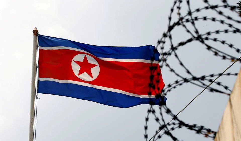 North Korea fires 'unidentified projectile', South claims
