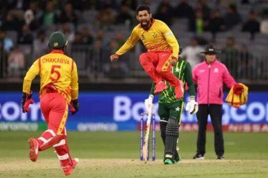T20 WC: Pakistan now tamed by Zimbabwe
