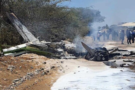Peru plane crash at Nazca Lines kills seven