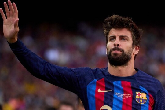 Pique retires from Barca after stellar career
