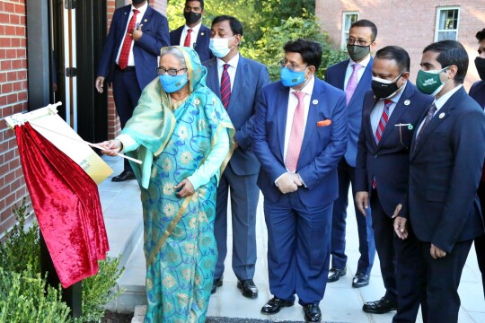 PM opens ‘Bangladesh House’ in USA's Maryland
