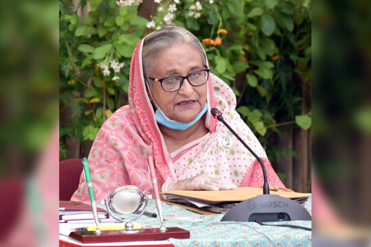 PM Hasina opens distribution of free textbooks among students