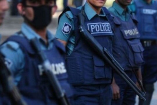 3 cops closed in Feni over mugging charge