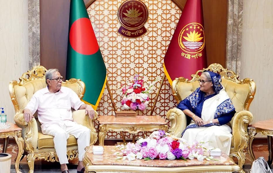 PM meets President at Bangabhaban possibly for the last time