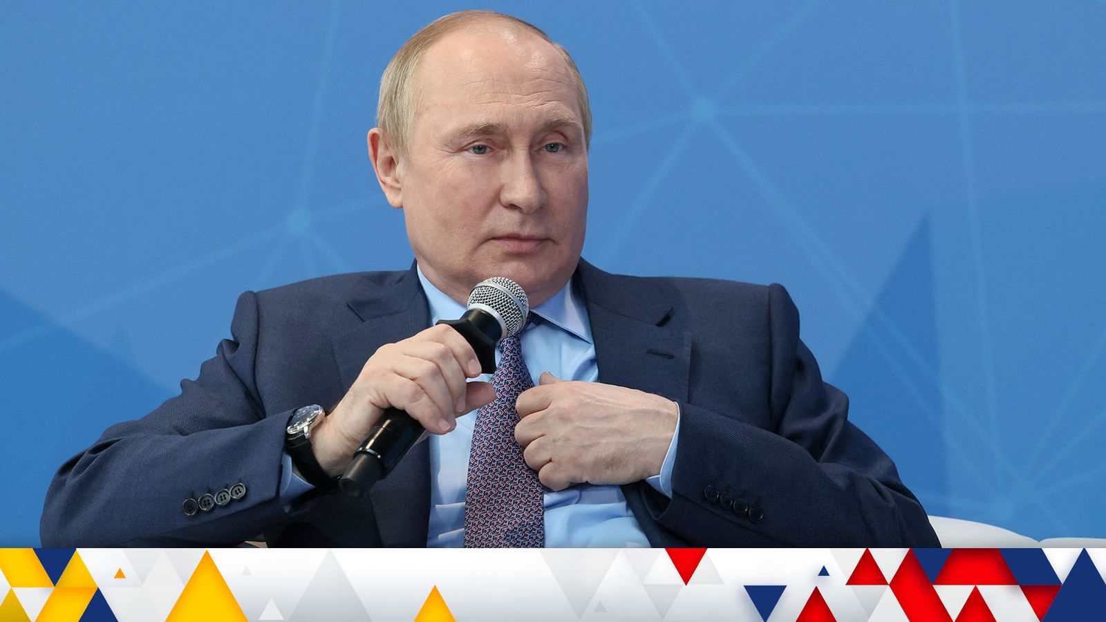 Topless western leaders would look disgusting: Putin