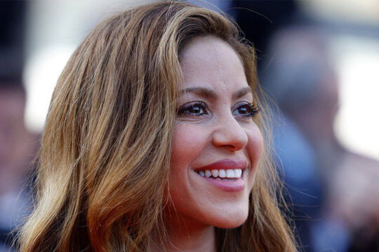 Spanish prosecutor asks for eight-year jail term for Shakira