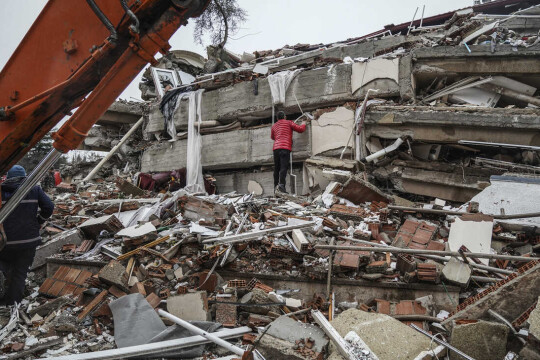 More survivors found as Turkey-Syria quake toll nears 12,000