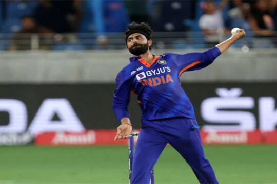 India‍‍`s Jadeja ruled out of Asia Cup with knee injury