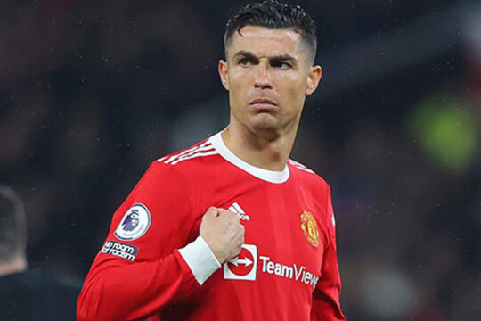 Ronaldo says he will play in Man Utd friendly against Rayo Vallecano
