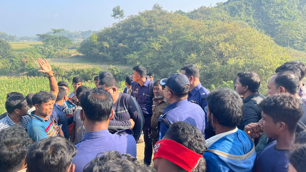 Rohingya miscreants abduct 4 farmers from Teknaf