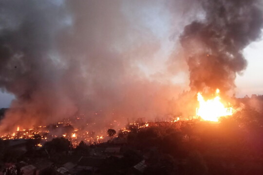 Fire that ravaged Ukhiya Rohingya camp tamed
