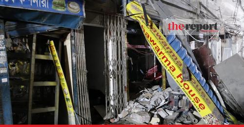 Mogbazar building may collapse any time