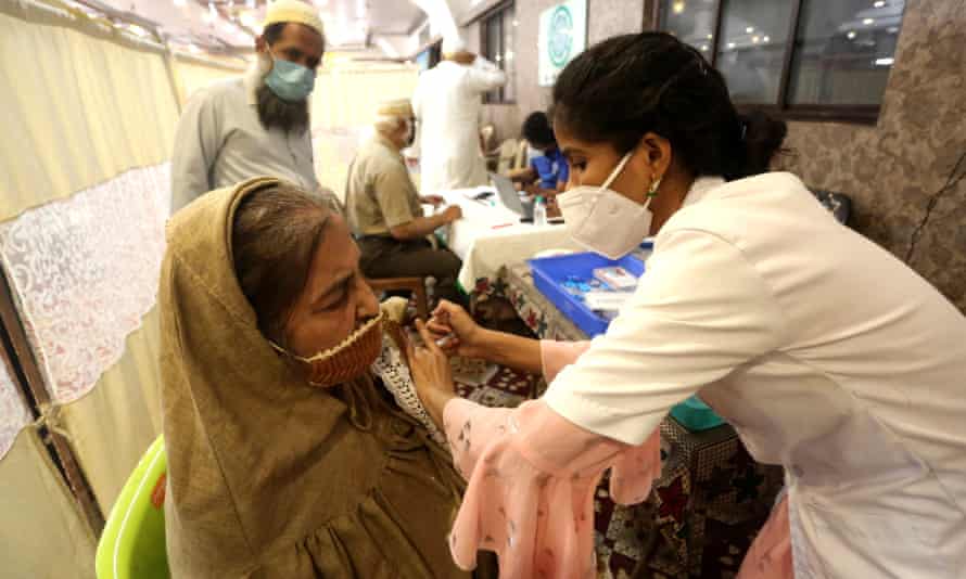 76% vaccine seekers yet to receive second dose