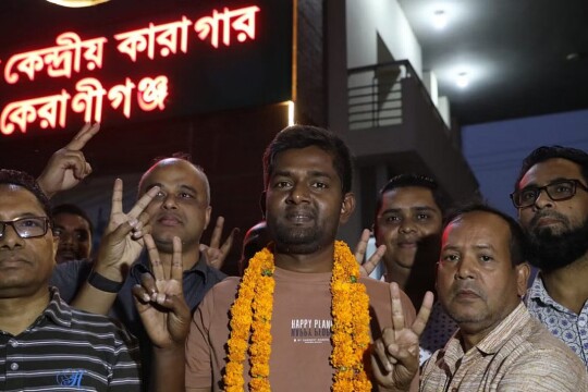 Prothom Alo reporter Shams released from jail