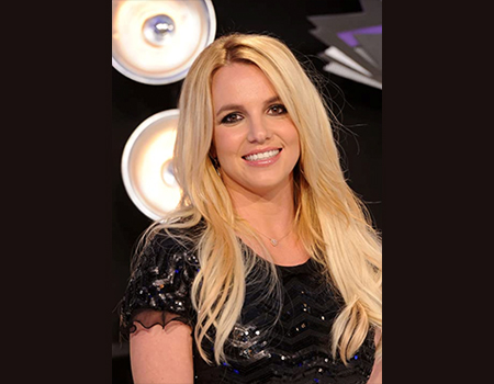 Britney Spears files to replace her father as guardian
