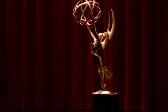 Covid surge pushes Emmy Awards show outdoors