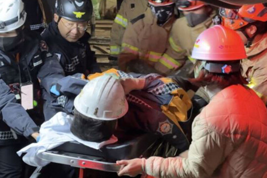 South Korea: 2 miners rescued 9 days after collapse