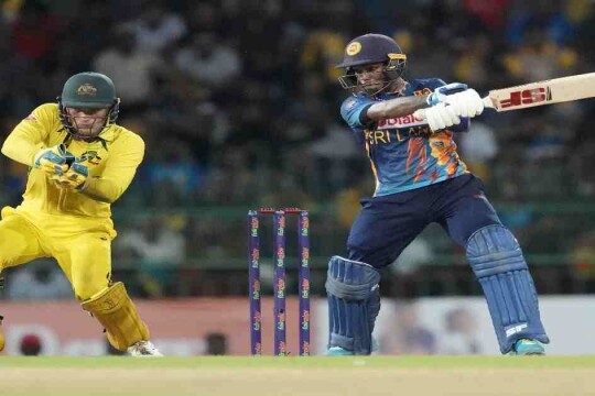 Sri Lanka chases down 292 to take series lead vs Australia