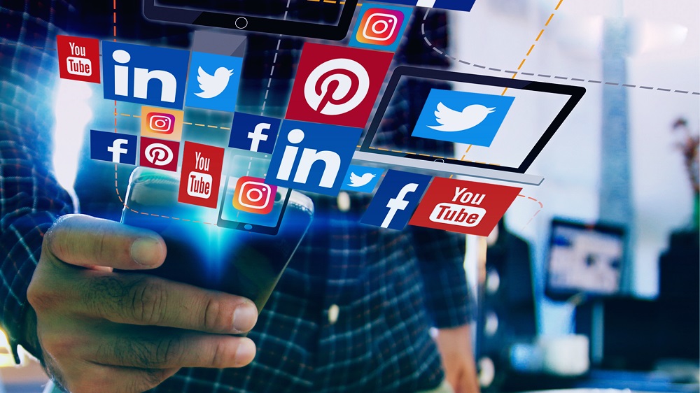 Sri Lanka restricts social media access