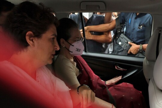 Indian opposition leader Sonia Gandhi questioned in money-laundering probe