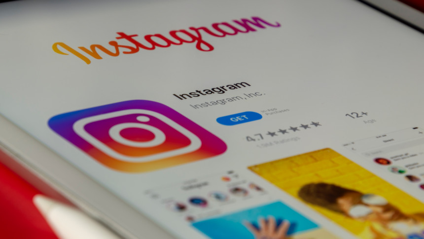 Instagram is now banned in Russia