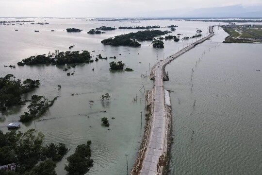 Flood death toll hits 112