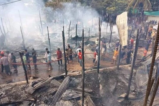 Fire in Thanchi market, more than 30 shops burnt to ashes