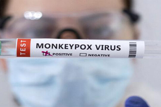 New US strategy to make monkeypox vaccine go further
