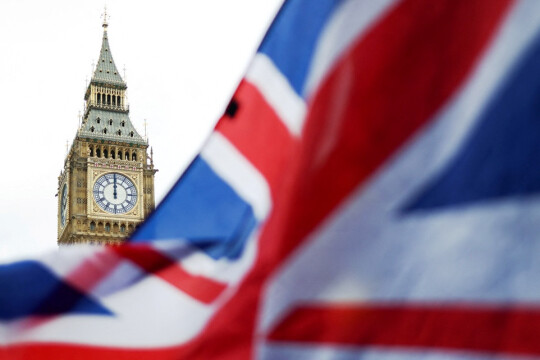 UK scraps 'golden' visas for rich foreign investors