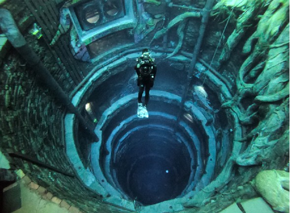 World's deepest pool for diving opens in Dubai