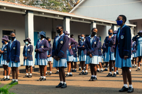 School's out in Zimbabwe after 135,000 teachers suspended